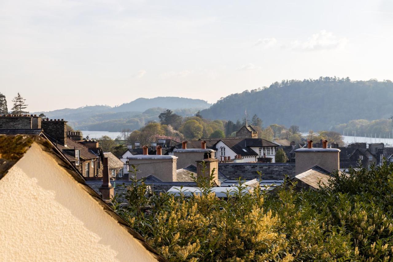 Luxury 2 Bed Room Lake View Apt Bowness Parking Buitenkant foto