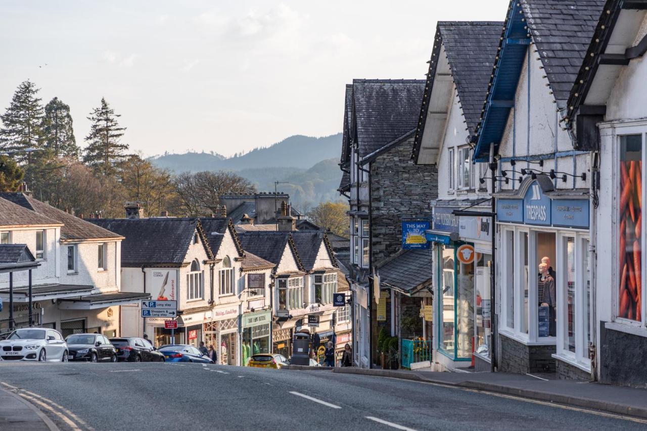 Luxury 2 Bed Room Lake View Apt Bowness Parking Buitenkant foto